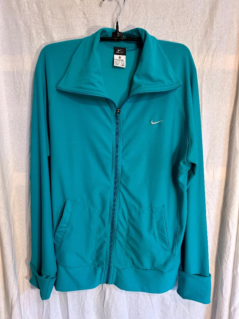 NIKE Dri-FIT women's full-zip jacket, jade, XL, like new